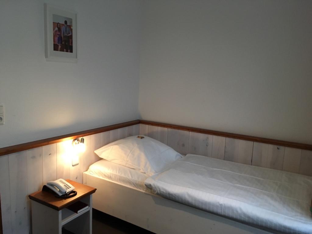 Landhaus Wesermarsch อาคิม ภายนอก รูปภาพ